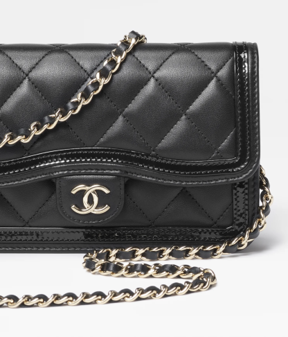 FLAP PHONE HOLDER WITH CHAIN